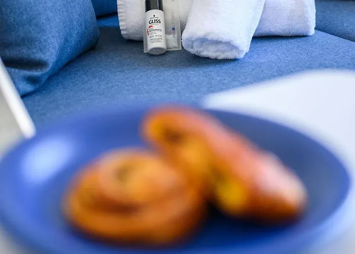 Le Louvre - Parking Gratuit - - Studette * マントン